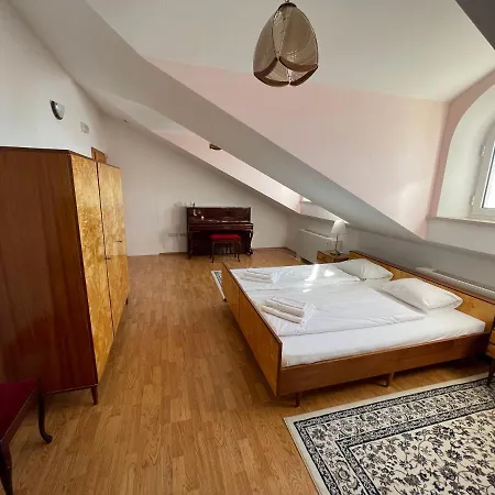 Luxury Seaside With A Classic Mediterranean Olive Garden, A Fully Equipped Professional Kitchen, Pool, Sauna, Padle Boards And Canoe - Miolin House *