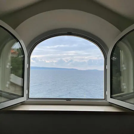 Luxury Seaside With A Classic Mediterranean Olive Garden, A Fully Equipped Professional Kitchen, Pool, Sauna, Padle Boards And Canoe - Miolin House Τρογκίρ