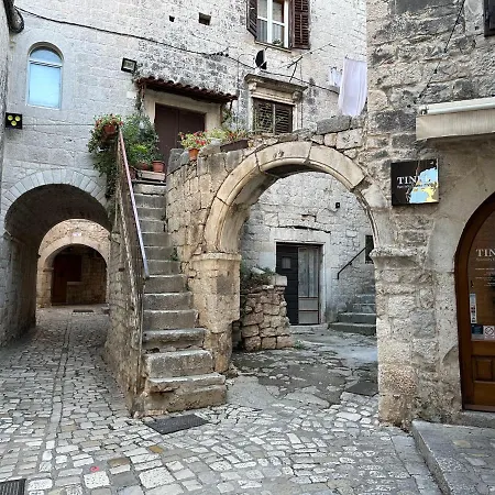 Luxury Seaside With A Classic Mediterranean Olive Garden, A Fully Equipped Professional Kitchen, Pool, Sauna, Padle Boards And Canoe - Miolin House Βίλα *