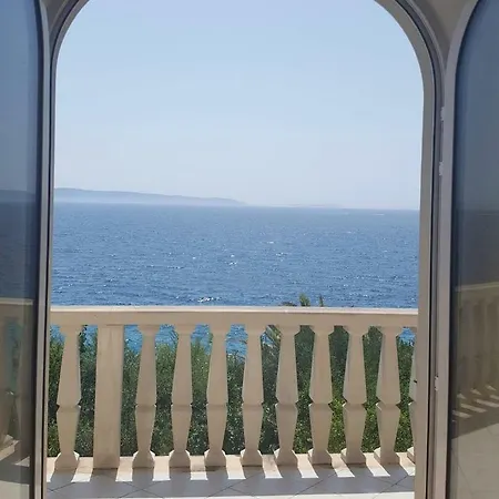 Luxury Seaside With A Classic Mediterranean Olive Garden, A Fully Equipped Professional Kitchen, Pool, Sauna, Padle Boards And Canoe - Miolin House Villa *