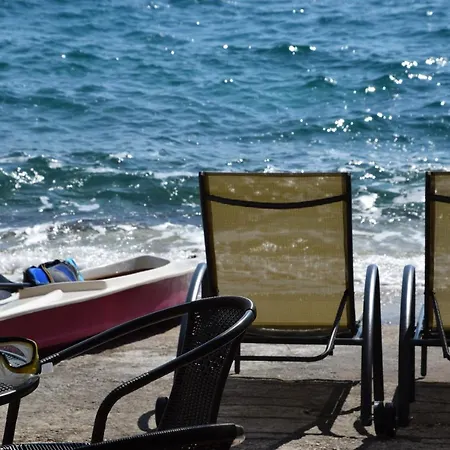 Villa Luxury Seaside With A Classic Mediterranean Olive Garden, A Fully Equipped Professional Kitchen, Pool, Sauna, Padle Boards And Canoe - Miolin House