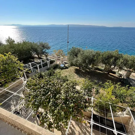 Luxury Seaside With A Classic Mediterranean Olive Garden, A Fully Equipped Professional Kitchen, Pool, Sauna, Padle Boards And Canoe - Miolin House *