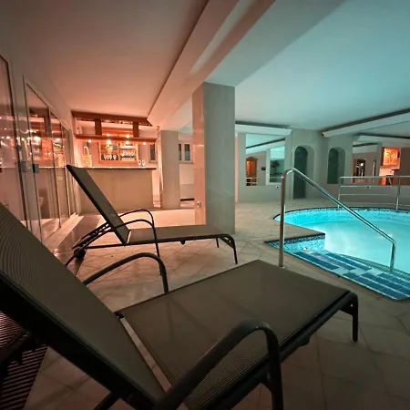 Villa Luxury Seaside With A Classic Mediterranean Olive Garden, A Fully Equipped Professional Kitchen, Pool, Sauna, Padle Boards And Canoe - Miolin House