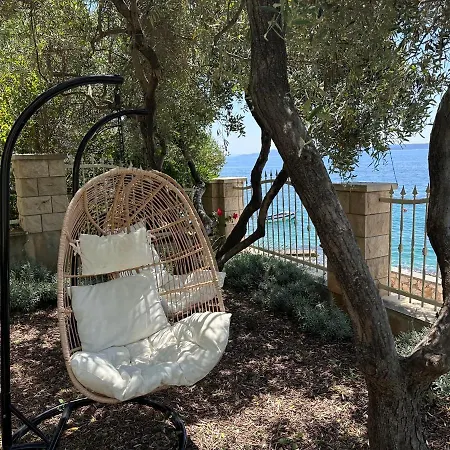 Luxury Seaside With A Classic Mediterranean Olive Garden, A Fully Equipped Professional Kitchen, Pool, Sauna, Padle Boards And Canoe - Miolin House