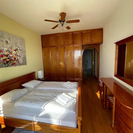 Luxury Seaside With A Classic Mediterranean Olive Garden, A Fully Equipped Professional Kitchen, Pool, Sauna, Padle Boards And Canoe - Miolin House