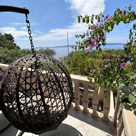 Luxury Seaside With A Classic Mediterranean Olive Garden, A Fully Equipped Professional Kitchen, Pool, Sauna, Padle Boards And Canoe - Miolin House Villa Trogir
