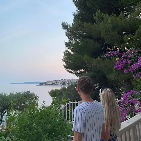 Villa Luxury Seaside With A Classic Mediterranean Olive Garden, A Fully Equipped Professional Kitchen, Pool, Sauna, Padle Boards And Canoe - Miolin House