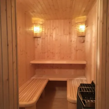 Luxury Seaside With A Classic Mediterranean Olive Garden, A Fully Equipped Professional Kitchen, Pool, Sauna, Padle Boards And Canoe - Miolin House