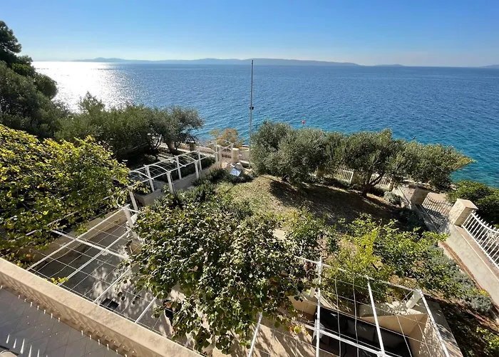 Luxury Seaside With A Classic Mediterranean Olive Garden, A Fully Equipped Professional Kitchen, Pool, Sauna, Padle Boards And Canoe - Miolin House *