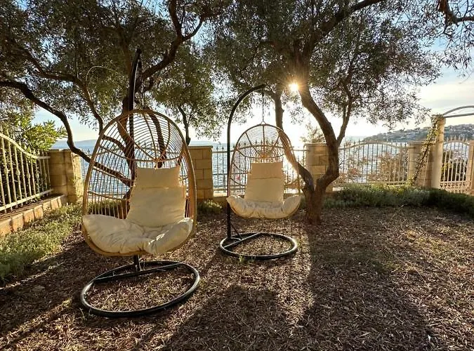 Luxury Seaside With A Classic Mediterranean Olive Garden, A Fully Equipped Professional Kitchen, Pool, Sauna, Padle Boards And Canoe - Miolin House Vila *