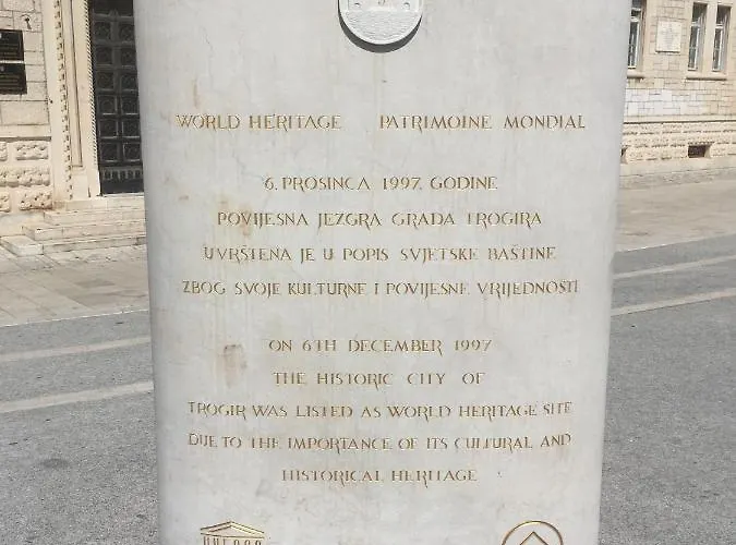 Luxury Seaside With A Classic Mediterranean Olive Garden, A Fully Equipped Professional Kitchen, Pool, Sauna, Padle Boards And Canoe - Miolin House Villa *