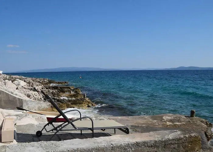 Luxury Seaside With A Classic Mediterranean Olive Garden, A Fully Equipped Professional Kitchen, Pool, Sauna, Padle Boards And Canoe - Miolin House Villa *